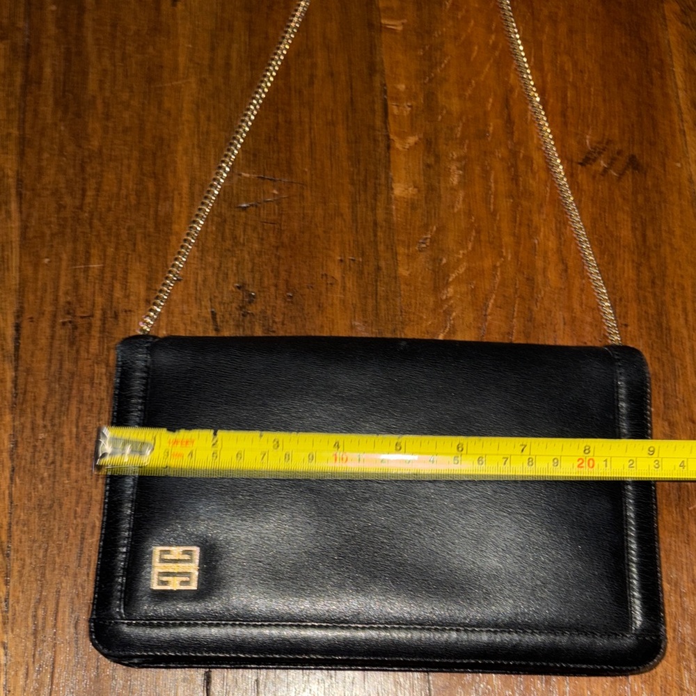 Vintage Givenchy Black Leather Clutch Crossbody Bag with Gold Chain - Picture 4 of 16